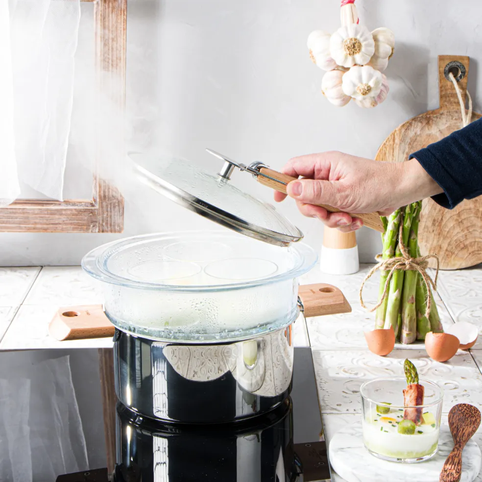 Vaporera de vidrio con tapa Cristel