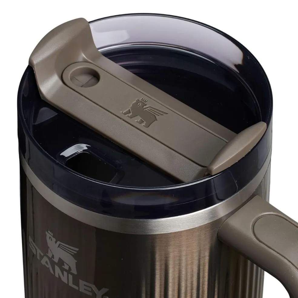 Vaso térmico con asa de acero inoxidable The Quencher Fluted Tumbler Stanley